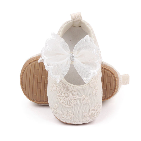 Louisa baby lace shoe
