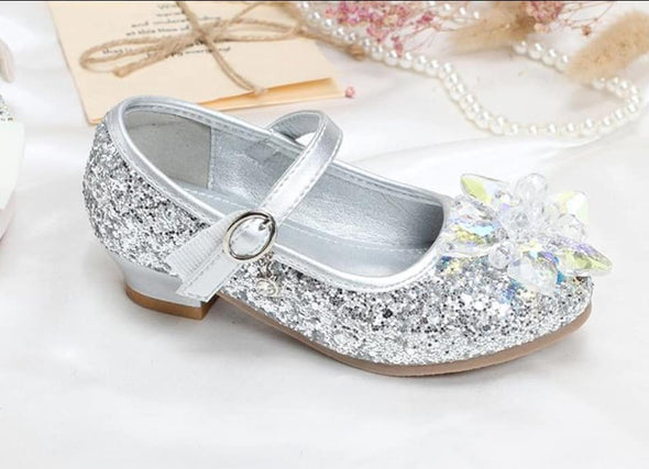 Princess silver glitter shoe